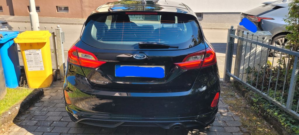 Ford Fiesta 40.900 km 11.900 &euro; Solingen 42719
