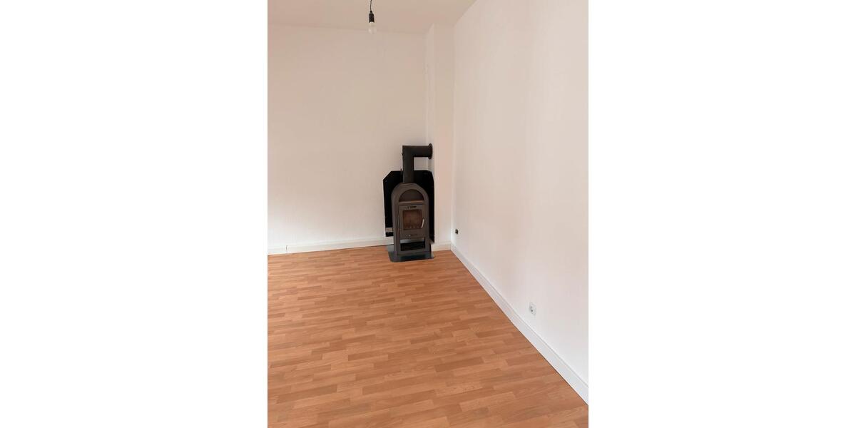 Massiv gebautes 3-Familienhaus mit Ausbaureserve 15 zimmer