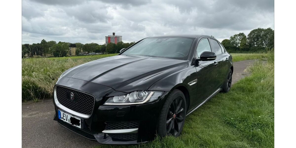 Jaguar XF 187.000 km 8.500 &euro; Leverkusen 51377