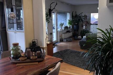 Wohnung Hückeswagen - 2 Zimmer, 90 m&sup2;, 1.050&euro; | Angebot:25723682