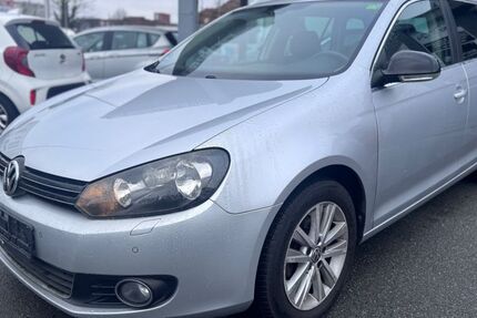 VW Golf 272.314 km 4.900 &euro; Hilden 40723