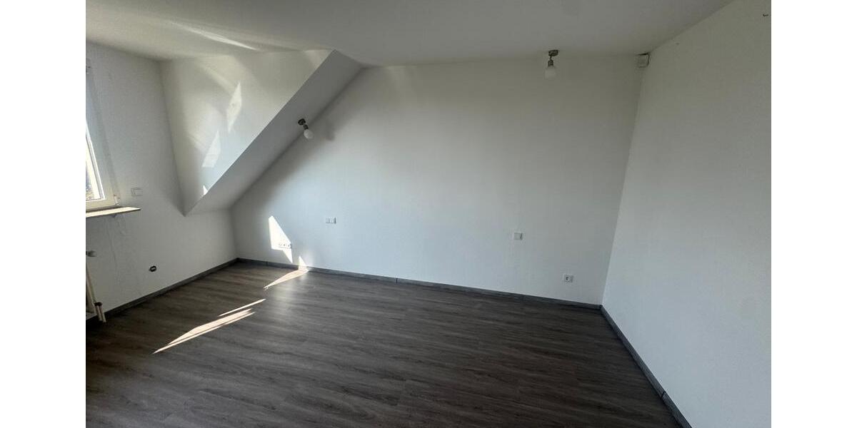 Großzügiges Haus auch Mehrgenerationen in Wuppertal-Dönberg 10 zimmer