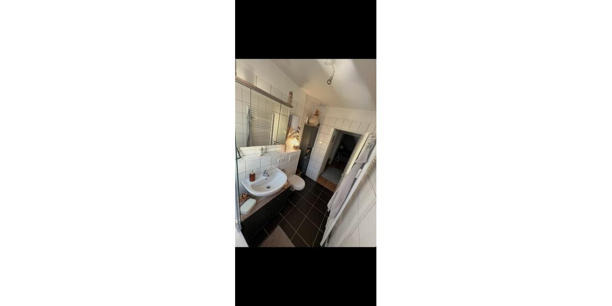 Etagenwohnung Solingen - 3 Zimmer, 80 m&sup2;, 215.000&euro; | Angebot:27226327
