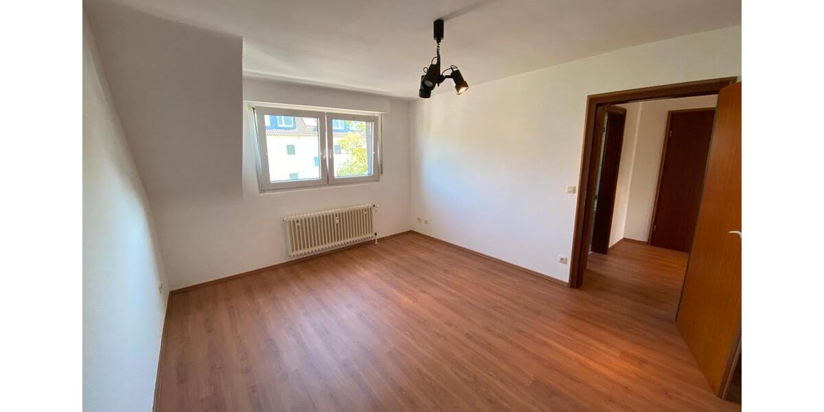 Dachgeschoßwohnung Hilden - 2 Zimmer, 60 m&sup2;, 960&euro; | Angebot:26341655
