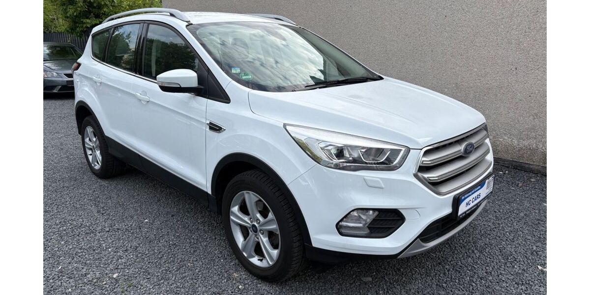 Ford Kuga 76.000 km 11.900 &euro; Bergisch Gladbach 51469