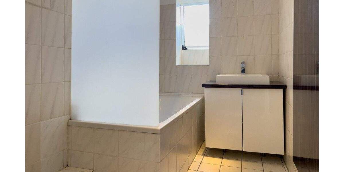 Mehrfamilienhaus, Wohnhaus Solingen Gräfrath - 1 Zimmer, 217 m&sup2;, 449.000&euro; | Angebot:25698455