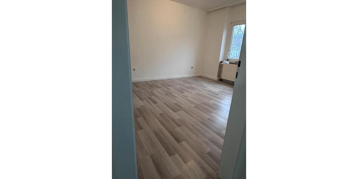 Erdgeschoßwohnung Hagen Dahl - 1.5 Zimmer, 42 m&sup2;, 450&euro; | Angebot:25641739