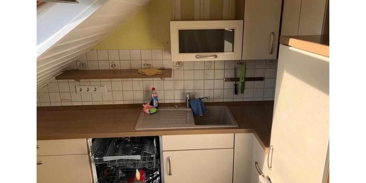 Dachgeschoßwohnung Remscheid Reinshagen - 2 Zimmer, 64 m&sup2;, 90.000&euro; | Angebot:27425719