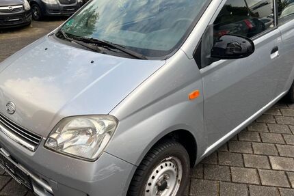 Daihatsu Cuore 122.000 km 1.999 € Neuss 41462