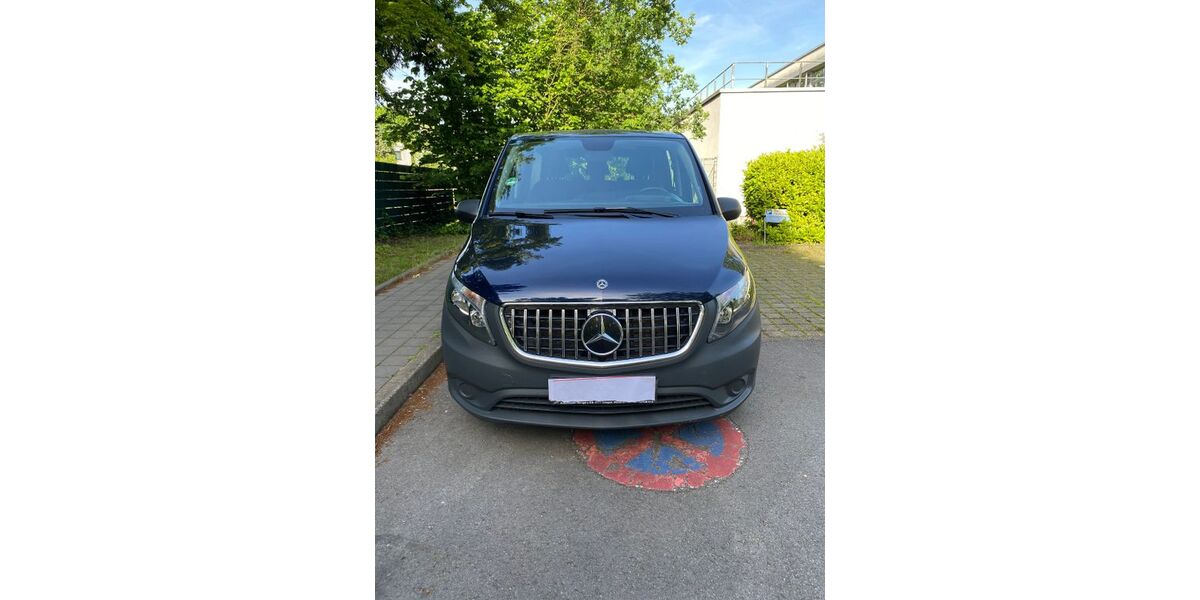 Mercedes-Benz Vito 71.500 km 23.990 &euro; Düsseldorf 40489