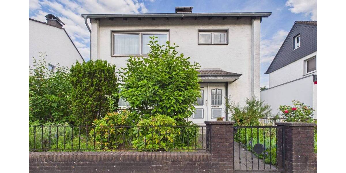 Einfamilienhaus Bergisch Gladbach Alt-Refrath - 4 Zimmer, 110 m&sup2;, 420.000&euro; | Angebot:26798306