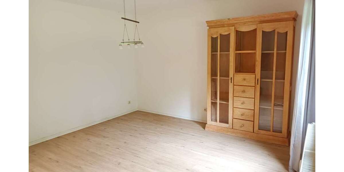 Etagenwohnung Bergisch Gladbach Gronau - 2 Zimmer, 49 m&sup2;, 645&euro; | Angebot:26919228