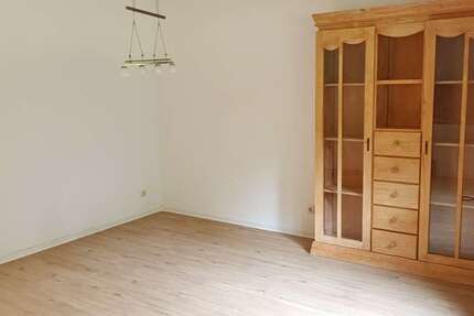 Wohnung Bergisch Gladbach Gronau - 2 Zimmer, 49 m&sup2;, 645&euro; | Angebot:26919228