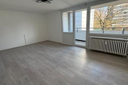 Wohnung Bergisch Gladbach Frankenforst - 4 Zimmer, 104 m&sup2;, 1.875&euro; | Angebot:25272359