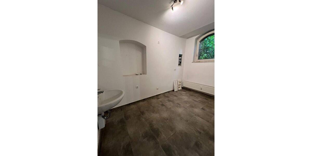 Mehrfamilienhaus, Wohnhaus Wuppertal / Ronsdorf Ronsdorf - 3 Zimmer, 599 m&sup2;, 895.000&euro; | Angebot:26858931