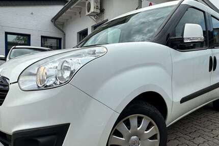 Opel Combo 180.000 km 6.949 € Gummersbach 51645