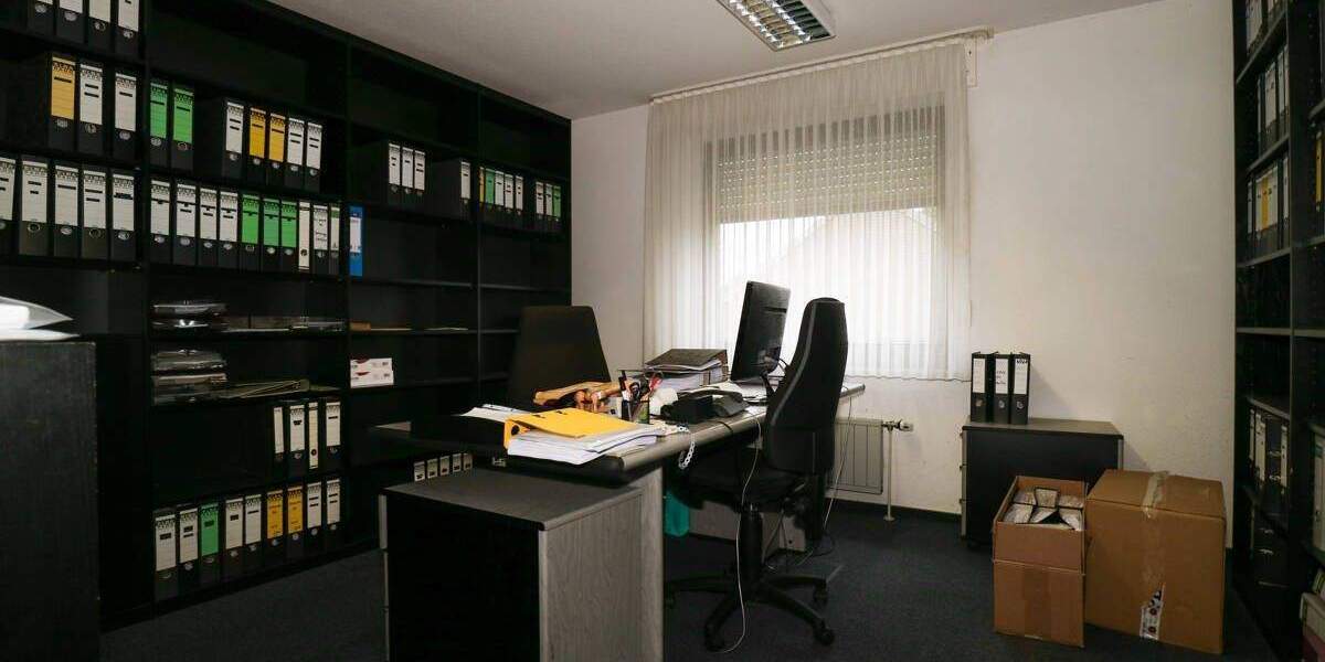 Viel Platz für ruhige Arbeit in Dormagen-Horrem 5 zimmer