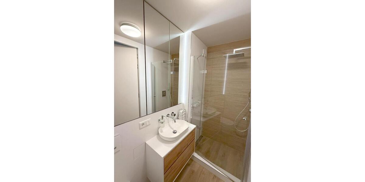 Maisonettenwohnung Düsseldorf Derendorf - 4.5 Zimmer, 100 m&sup2;, 2.400&euro; | Angebot:25637901