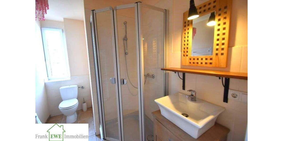 Etagenwohnung Düsseldorf / Eller Eller - 3 Zimmer, 82 m&sup2;, 264.000&euro; | Angebot:25821457