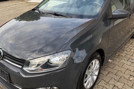 VW Polo 103.263 km 7.990 € Köln 50767