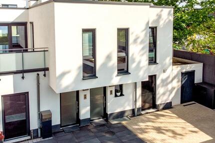 Haus Monheim am Rhein - 4 Zimmer, 144 m&sup2;, 889.000&euro; | Angebot:26267422