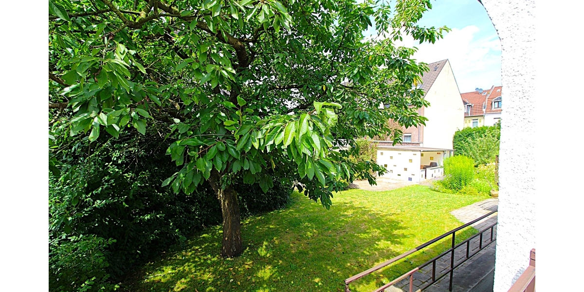 Raumwunder mit diversen Nutzungsmöglichleiten: Massives EFH mit Garten, Garage und viel Potenzial 7 zimmer