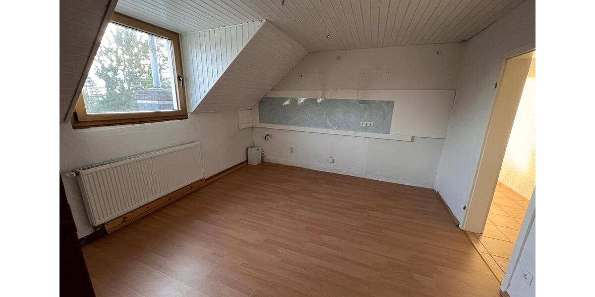 DG Wohnung, 3 Zimmer, 80 m2 3 zimmer