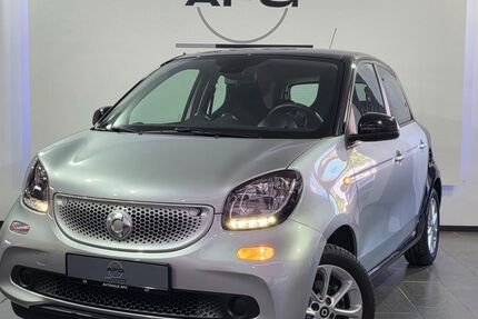 Smart ForFour 27.457 km 12.995 &euro; Wuppertal 42285