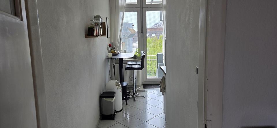 Etagenwohnung Solingen Ohligs - 2.5 Zimmer, 80 m&sup2;, 790&euro; | Angebot:26264780