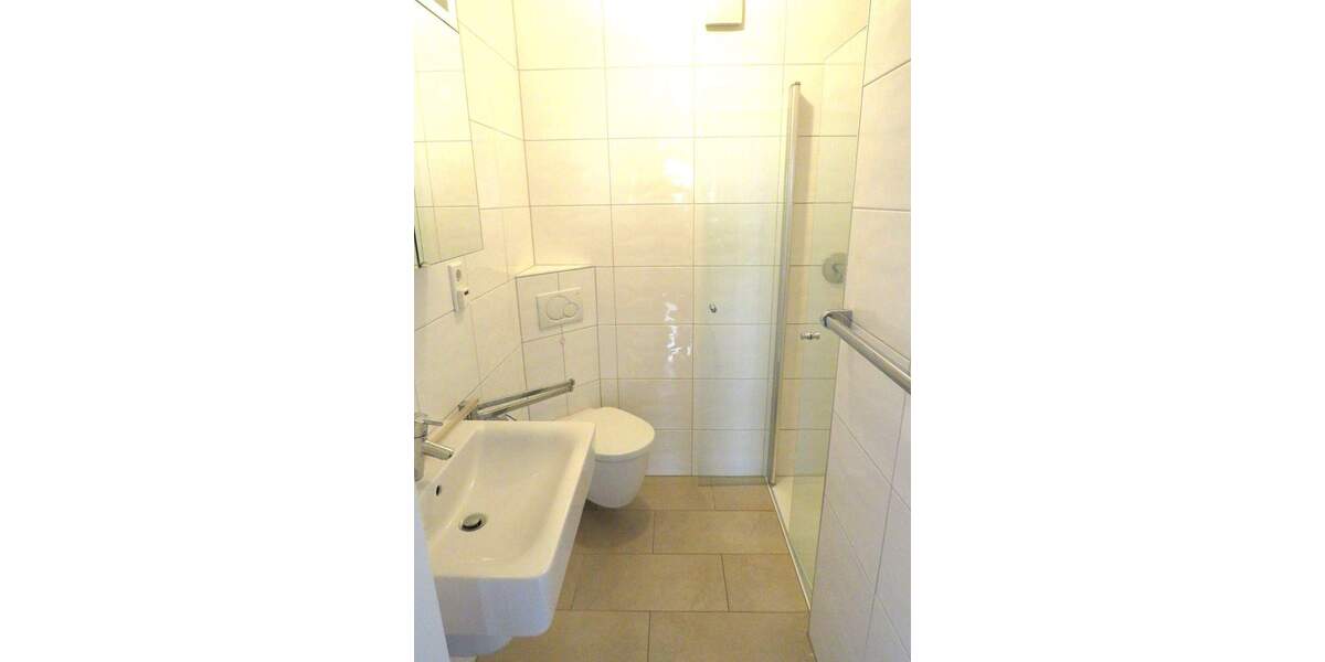 Etagenwohnung Langenfeld (Rheinland) Immigrath - 3 Zimmer, 91 m&sup2;, 975&euro; | Angebot:25387310