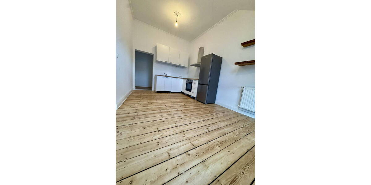 Etagenwohnung Düsseldorf Flingern Nord - 4 Zimmer, 95 m&sup2;, 1.795&euro; | Angebot:26624891