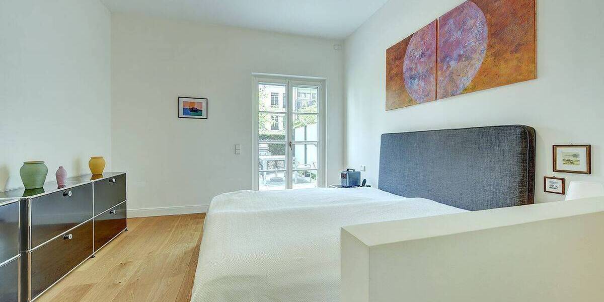 Etagenwohnung Düsseldorf Altstadt - 2 Zimmer, 72 m&sup2;, 575.000&euro; | Angebot:26917435