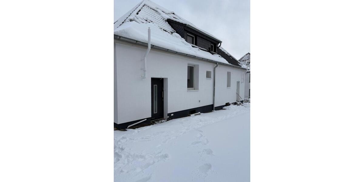 Zwei sanierte Doppelhaushälften in Wuppertal-Langerfeld 3 zimmer