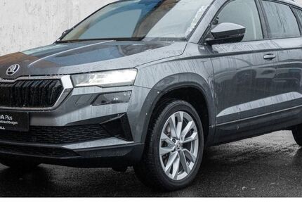 Skoda Karoq 41.776 km 27.490 &euro; Düsseldorf 40549