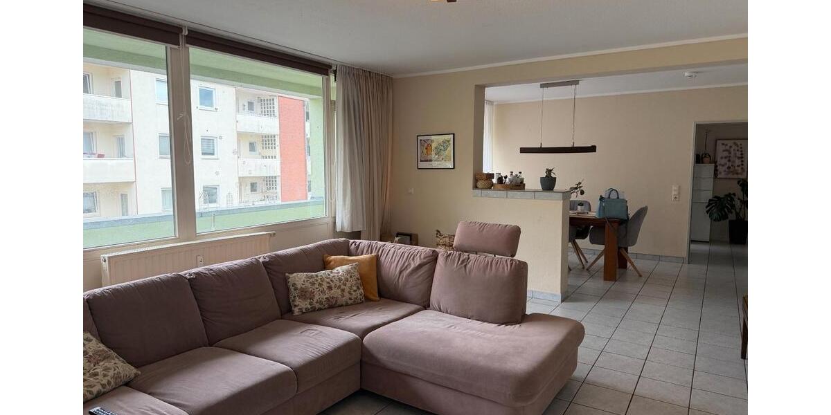 Etagenwohnung Leverkusen Opladen - 4 Zimmer, 113 m&sup2;, 1.350&euro; | Angebot:26502613