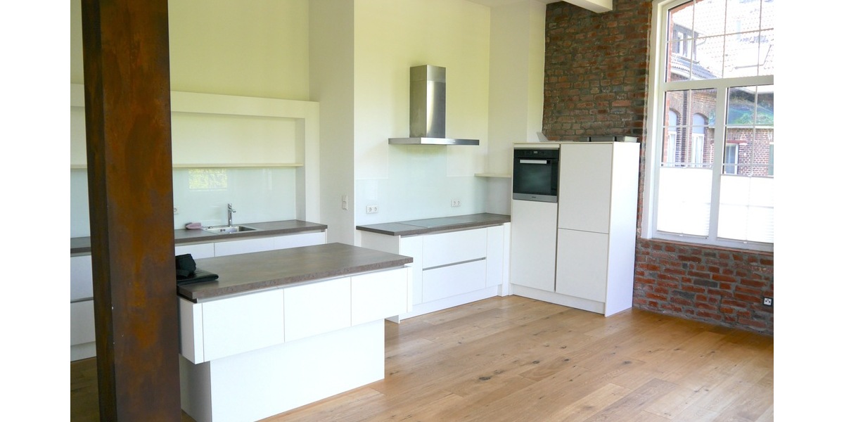 SG, komfortable 85m² 2 Zi. Loftwohnung in Zentrumsnähe, Balkon, Stellplatz, Einbauküche - Loft - Studio - Atelier Solingen Mitte | Angebot:26457871