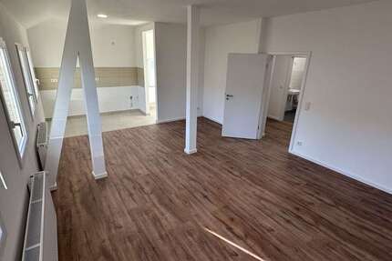 Wohnung Düsseldorf Stadtbezirk 5 - 3 Zimmer, 90 m&sup2;, 1.250&euro; | Angebot:26888742
