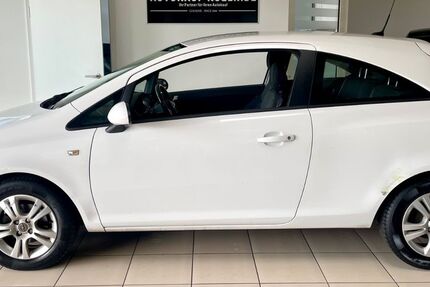 Opel Corsa 189.000 km 2.590 € Köln 51067