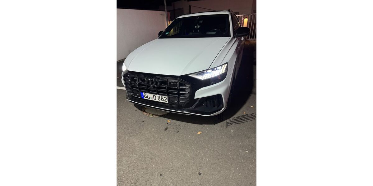 Audi Q8 138.000 km 44.000 &euro; bergisch gladbach 51469