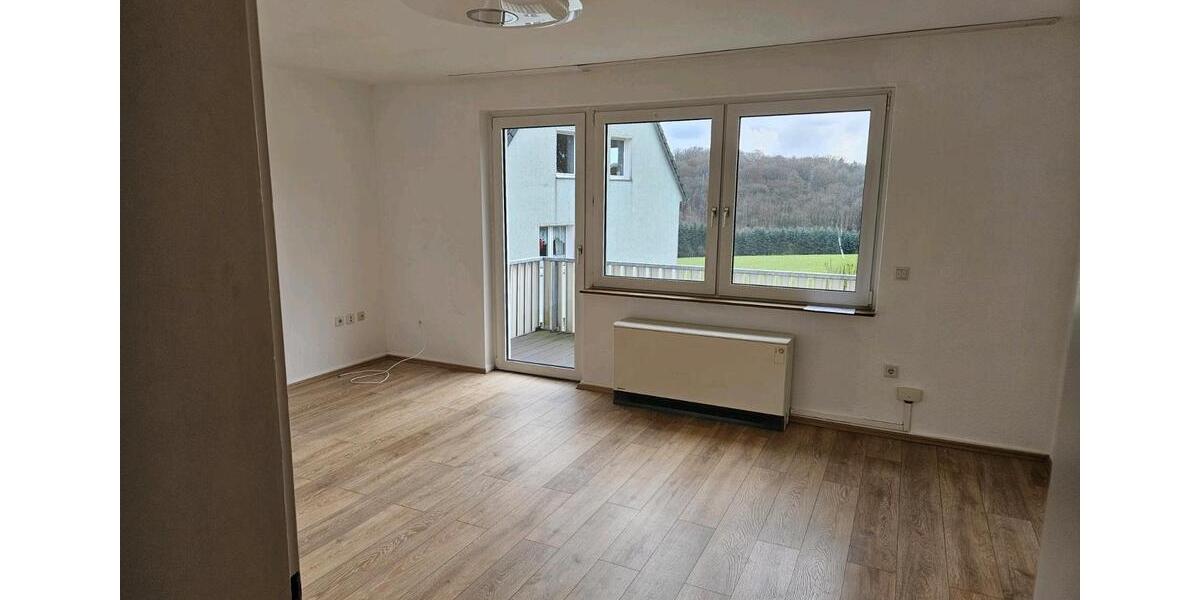 Ländliche 3-Zimmer-Wohnung mit Balkon in Wersbach, Leichlingen 3 zimmer