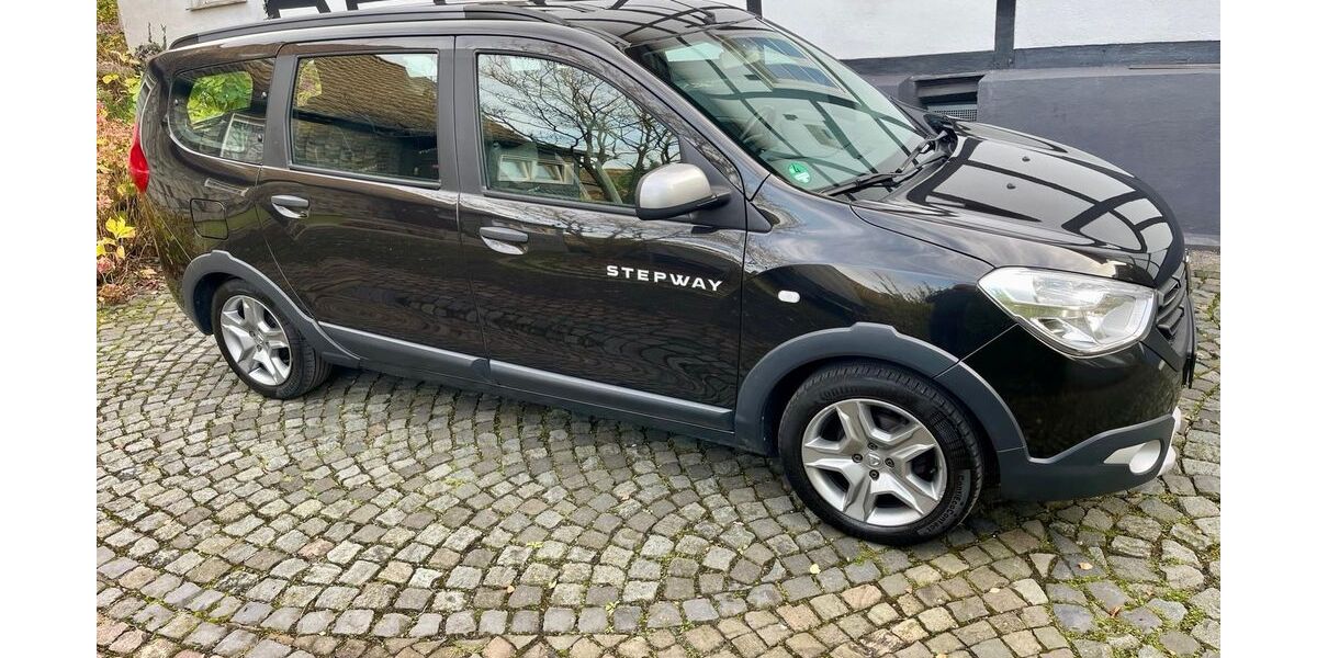 Dacia Lodgy 87.800 km 9.300 &euro; Solingen 42719