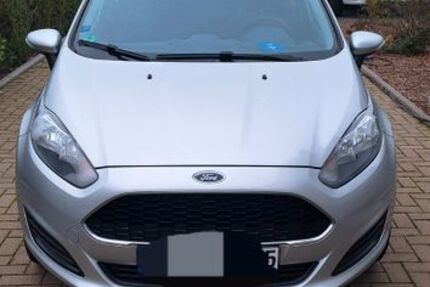 Ford Fiesta 70.000 km 7.500 € Halver 58553