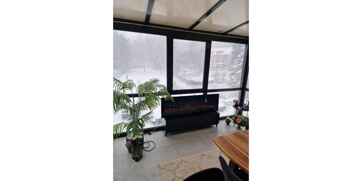 Doppelhaushälfte mit großem Garten und großzügigem Wintergarten 5 zimmer