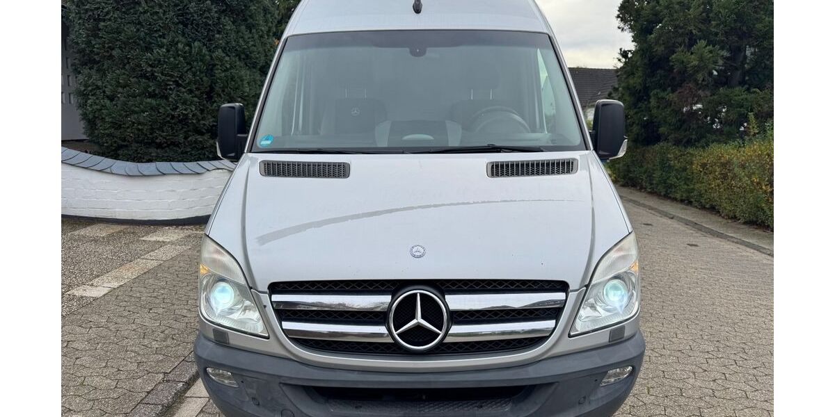 Mercedes-Benz Sprinter 226.000 km 12.900 &euro; Ratingen 40885