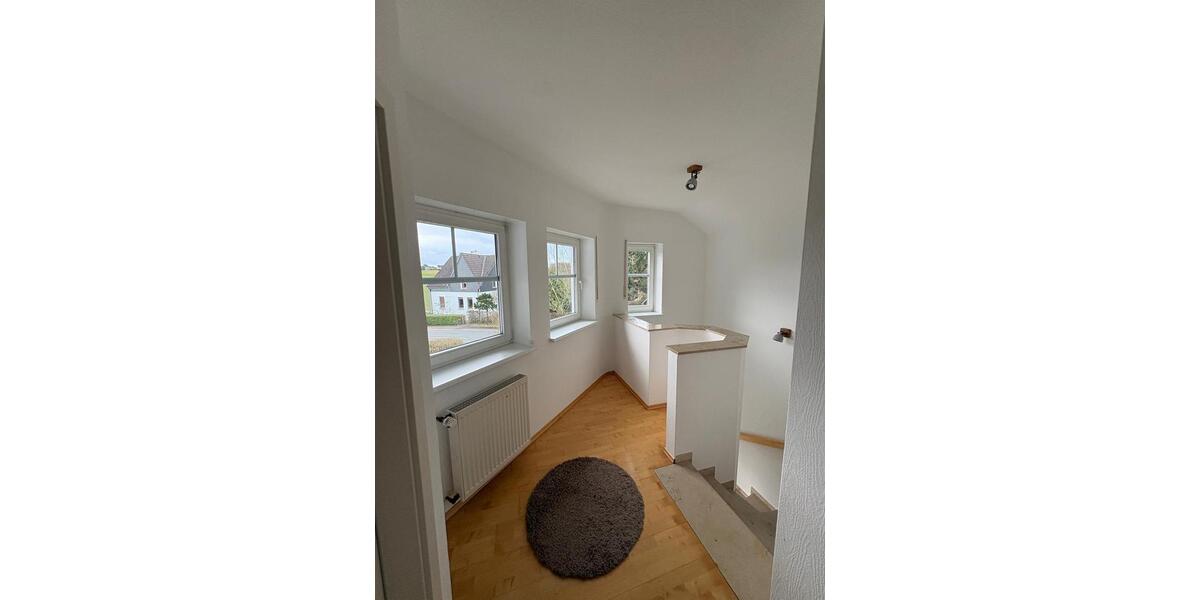 Traumhafte Wohnung mit Fernblick (Küche, Kamin, eigener Eingang) 2 zimmer