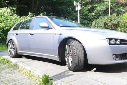 Alfa Romeo 159 225.000 km 7.700 € Essen 45133