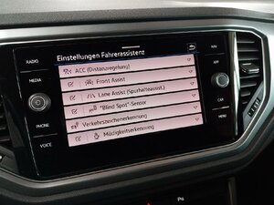 T-Roc Active 1.5 TSI ACC Navi PDC SHZ