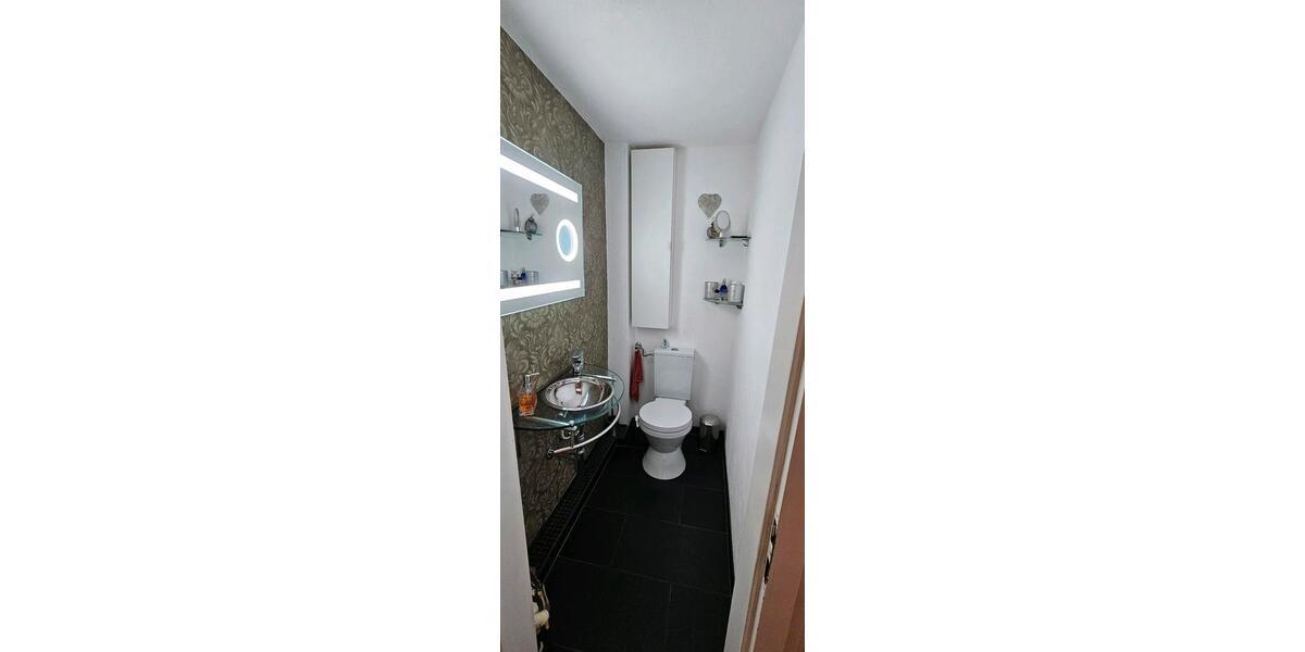 Dachgeschoßwohnung Remscheid Lüttringhausen - 3 Zimmer, 86 m&sup2;, 189.000&euro; | Angebot:26915499