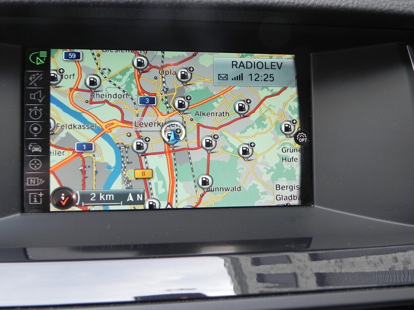 BMW 518 193.000 km 9.900 € Haan 42781