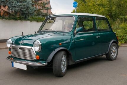 Austin Rover Andere 107.000 km 10.900 &euro; Düsseldorf 40225